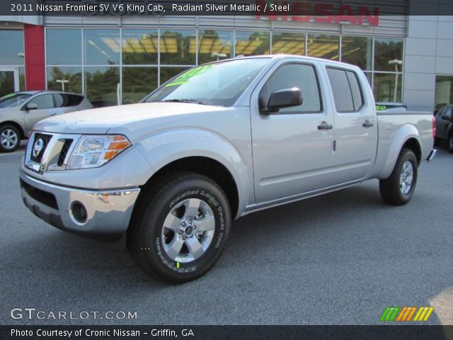 2011 Nissan Frontier SV V6 King Cab in Radiant Silver Metallic