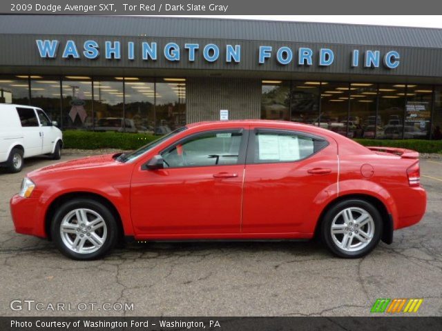 2009 Dodge Avenger SXT in Tor Red
