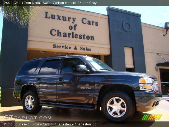 2004 GMC Yukon Denali AWD in Carbon Metallic