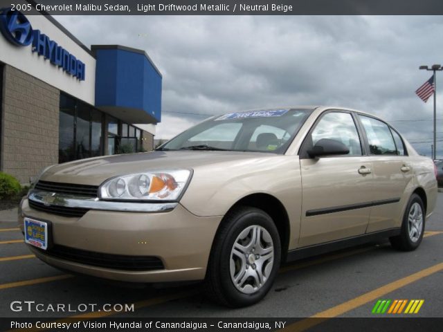 2005 Chevrolet Malibu Sedan in Light Driftwood Metallic
