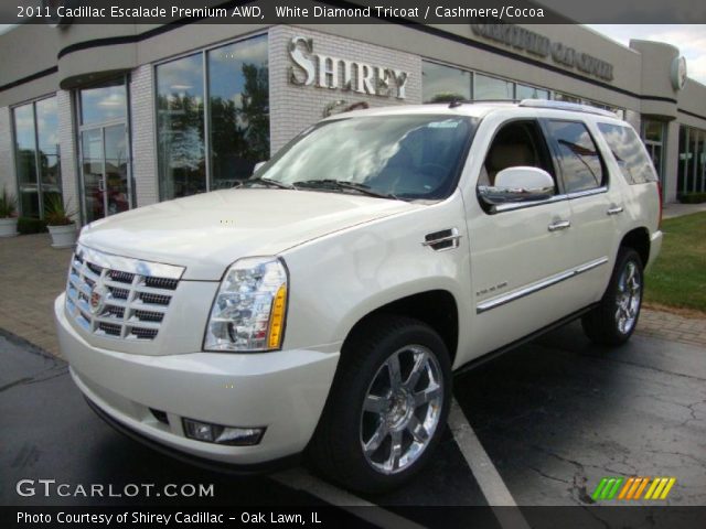 2011 Cadillac Escalade Premium AWD in White Diamond Tricoat