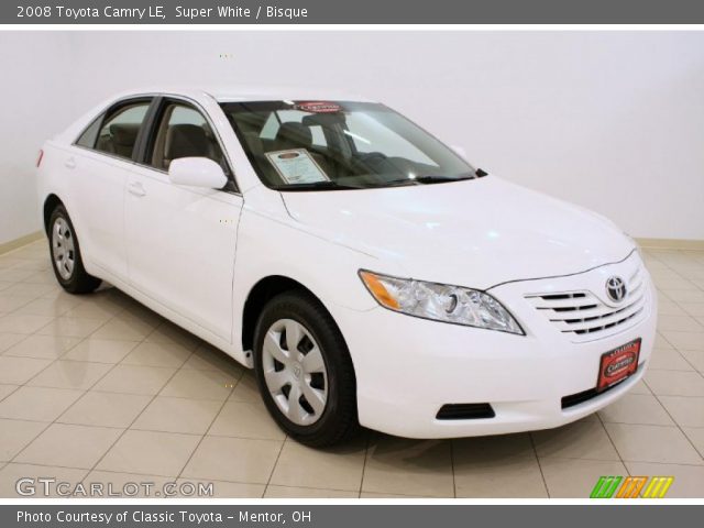 2008 Toyota Camry LE in Super White