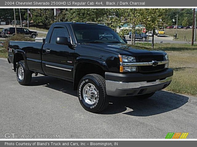 2004 Chevrolet Silverado 2500HD LS Regular Cab 4x4 in Black