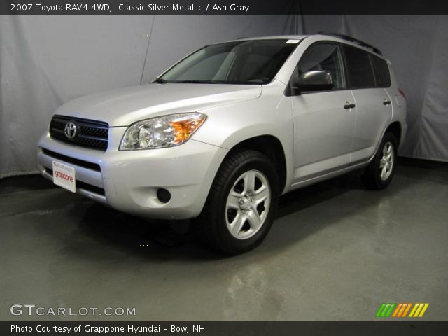 2007 Toyota RAV4 4WD in Classic Silver Metallic