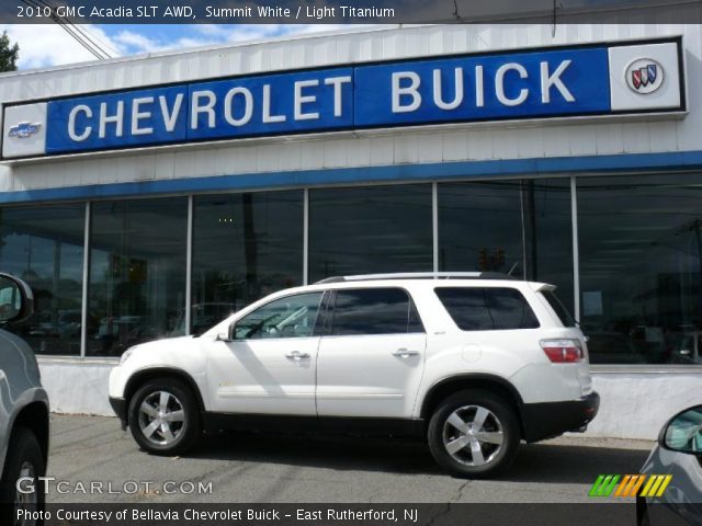 2010 GMC Acadia SLT AWD in Summit White