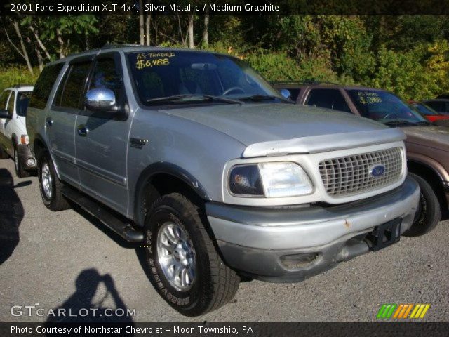 2001 Ford Expedition XLT 4x4 in Silver Metallic