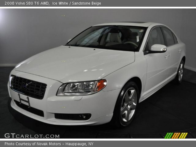 2008 Volvo S80 T6 AWD in Ice White