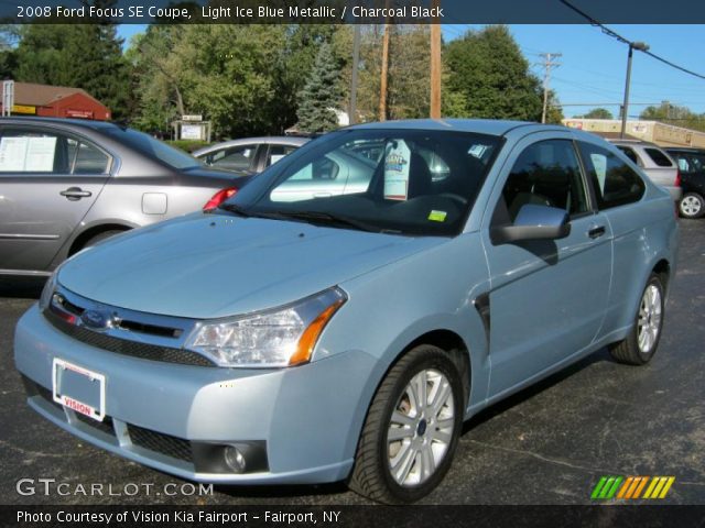 2008 Ford Focus SE Coupe in Light Ice Blue Metallic