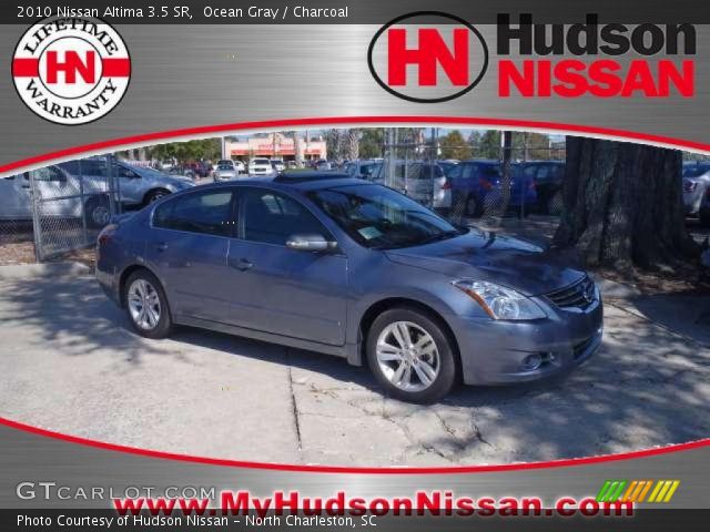 2010 Nissan Altima 3.5 SR in Ocean Gray