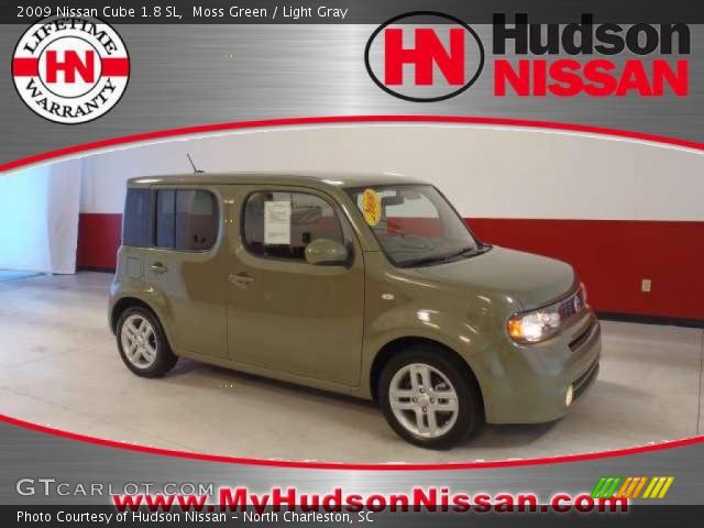 2009 Nissan Cube 1.8 SL in Moss Green