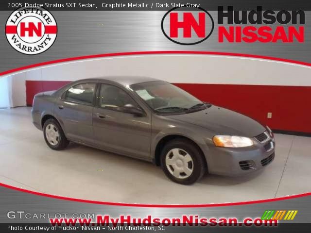 2005 Dodge Stratus SXT Sedan in Graphite Metallic