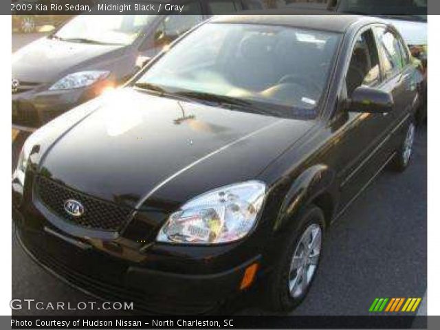 2009 Kia Rio Sedan in Midnight Black