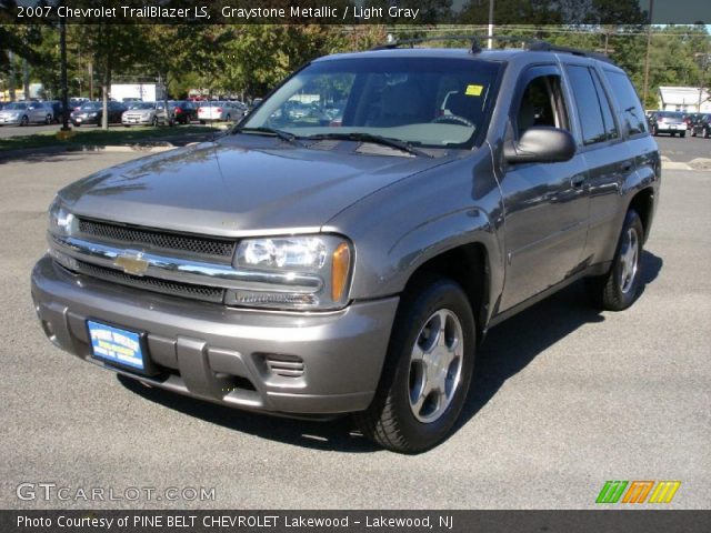 2007 Chevrolet TrailBlazer LS in Graystone Metallic