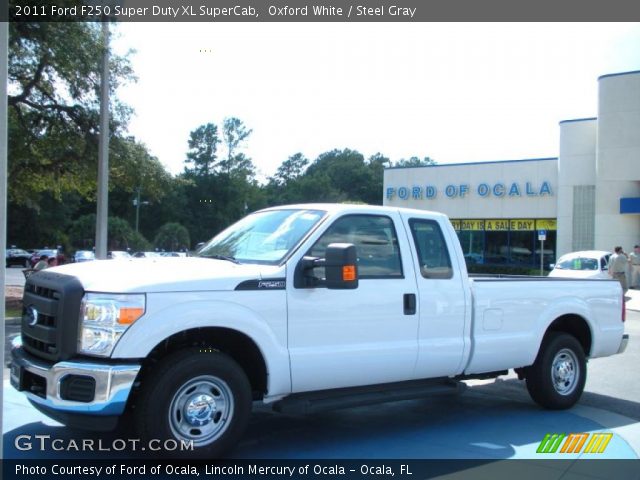 2011 Ford F250 Super Duty XL SuperCab in Oxford White