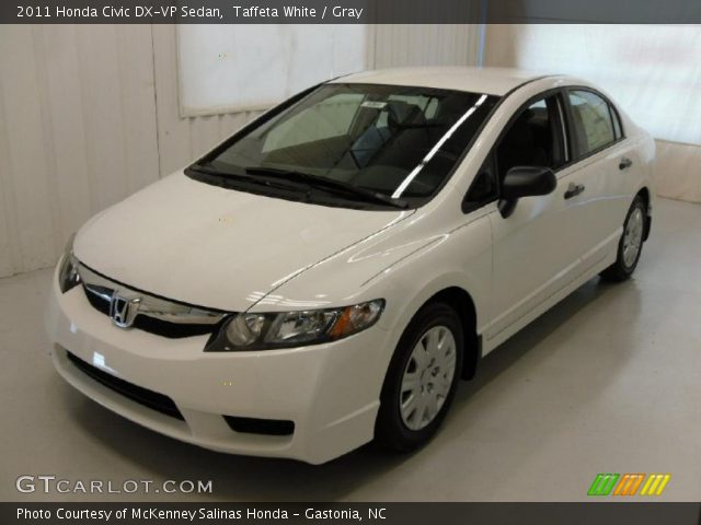 2011 Honda Civic DX-VP Sedan in Taffeta White