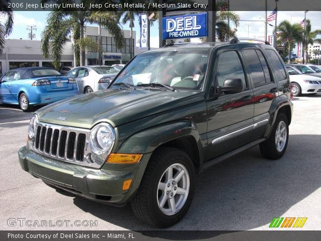 2006 Jeep Liberty Limited in Jeep Green Metallic