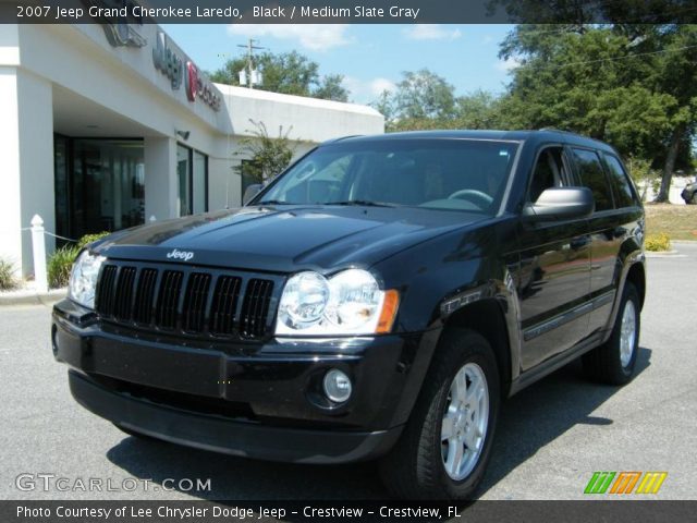 2007 Jeep Grand Cherokee Laredo in Black
