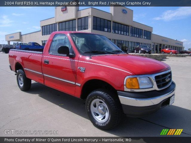 2004 Ford F150 XL Heritage Regular Cab 4x4 in Bright Red