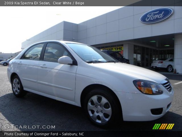 2009 Kia Spectra EX Sedan in Clear White