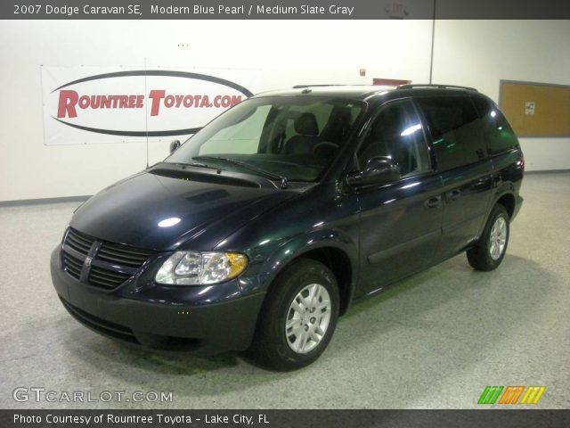 2007 Dodge Caravan SE in Modern Blue Pearl