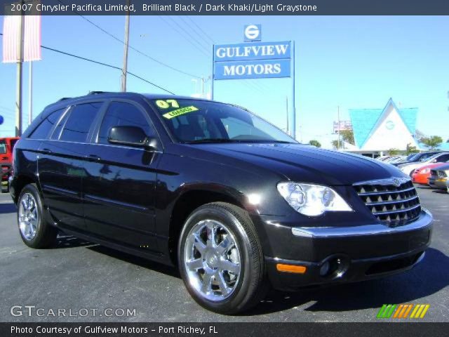 2007 Chrysler Pacifica Limited in Brilliant Black