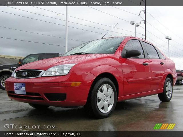 2007 Ford Focus ZX4 SE Sedan in Infra-Red
