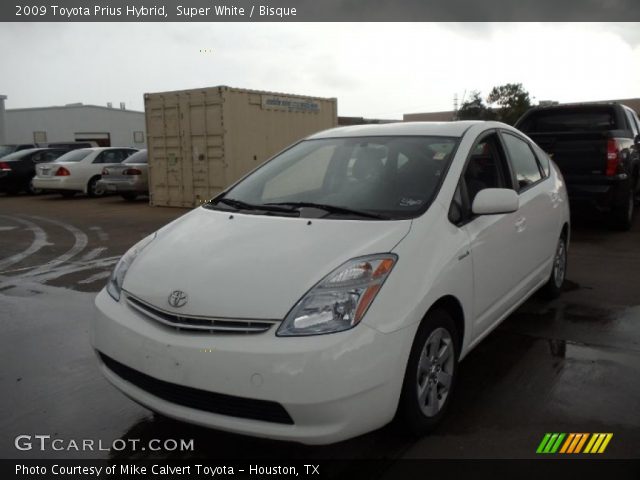 2009 Toyota Prius Hybrid in Super White