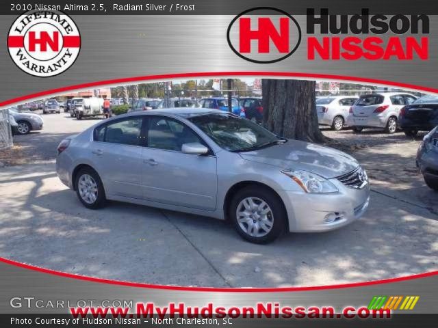2010 Nissan Altima 2.5 in Radiant Silver