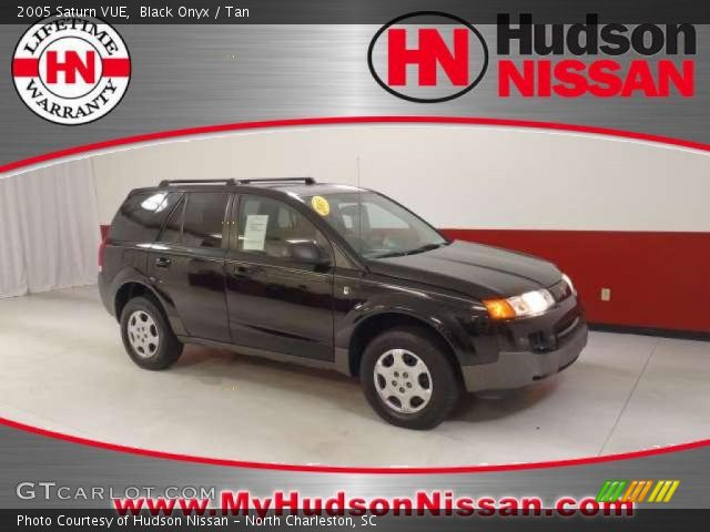 2005 Saturn VUE  in Black Onyx