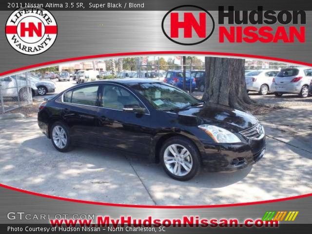 2011 Nissan Altima 3.5 SR in Super Black