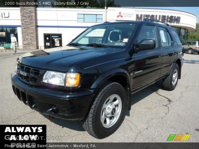 2000 Isuzu Rodeo S 4WD in Ebony Black