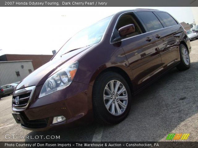 2007 Honda Odyssey Touring in Dark Cherry Pearl