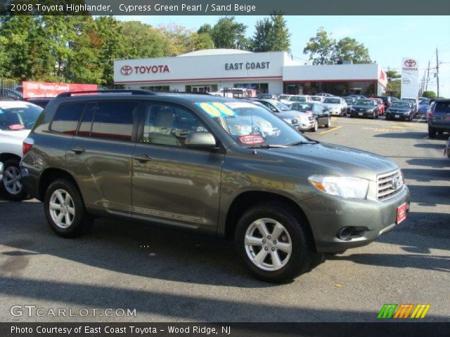 2008 Toyota Highlander  in Cypress Green Pearl