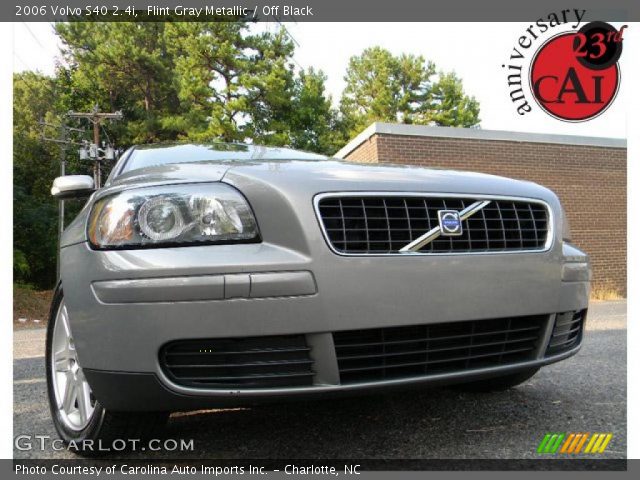 2006 Volvo S40 2.4i in Flint Gray Metallic