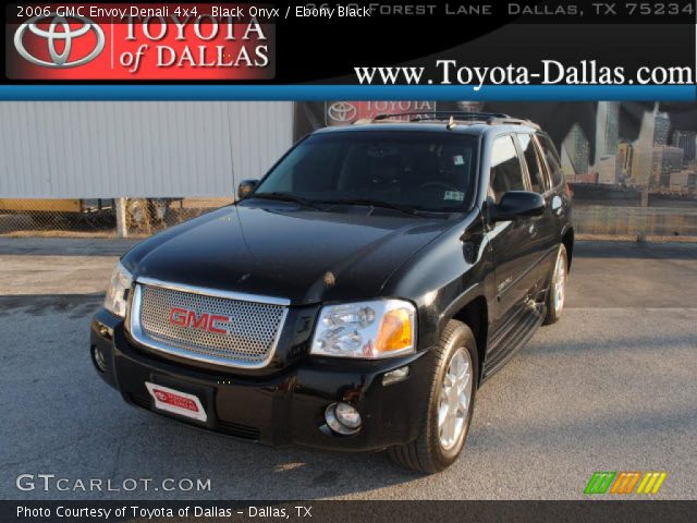 2006 GMC Envoy Denali 4x4 in Black Onyx