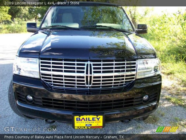 2009 Lincoln Navigator L 4x4 in Black