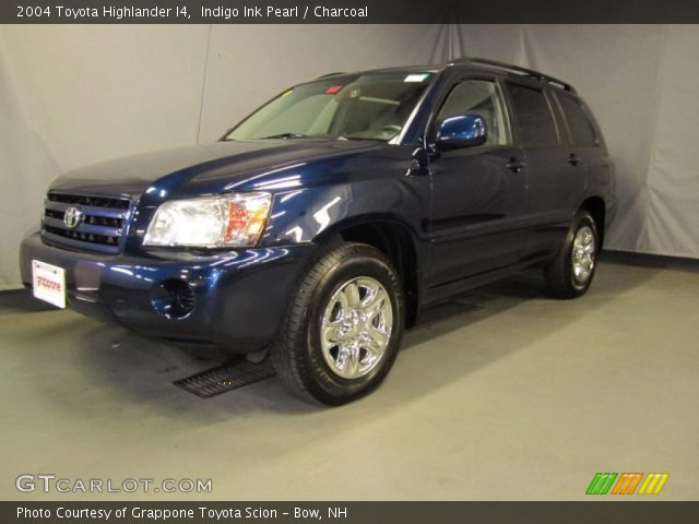 2004 Toyota Highlander I4 in Indigo Ink Pearl