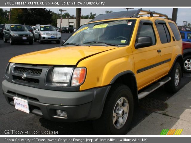 Nissan xterra yellow