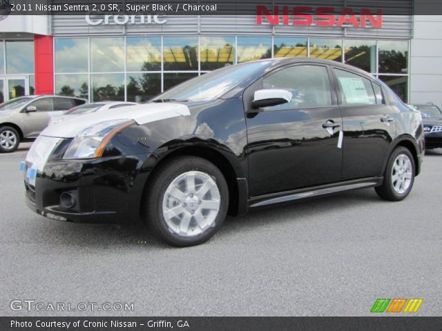 2011 Nissan Sentra 2.0 SR in Super Black