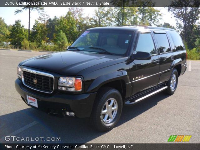 2000 Cadillac Escalade 4WD in Sable Black