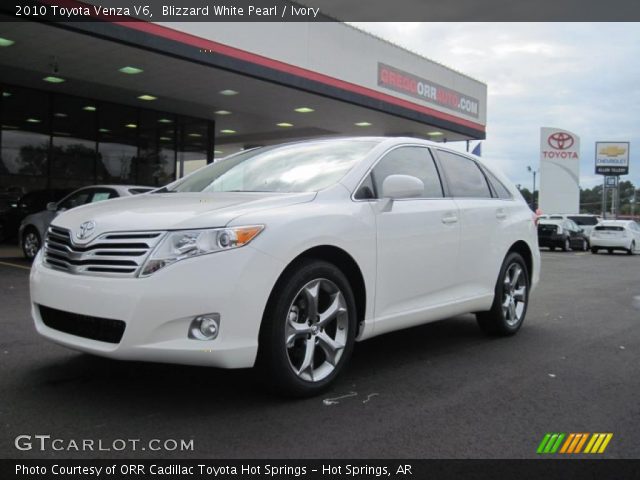 2010 Toyota Venza V6 in Blizzard White Pearl