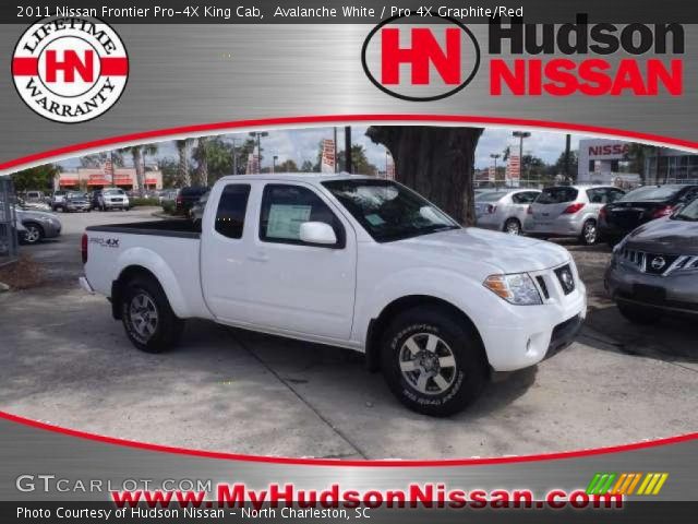 2011 Nissan Frontier Pro-4X King Cab in Avalanche White