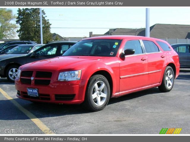 2008 Dodge Magnum SE in TorRed