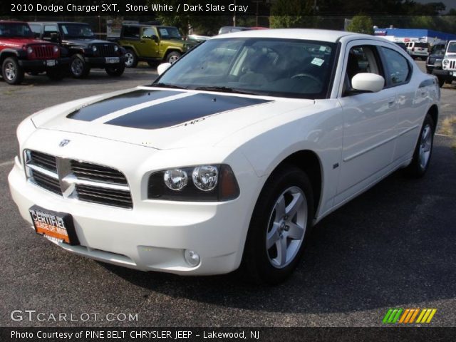 2010 Dodge Charger SXT in Stone White