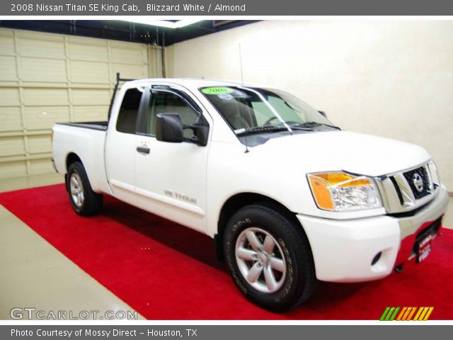 2008 Nissan Titan SE King Cab in Blizzard White