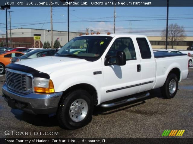2000 Ford F250 Super Duty XLT Extended Cab in Oxford White