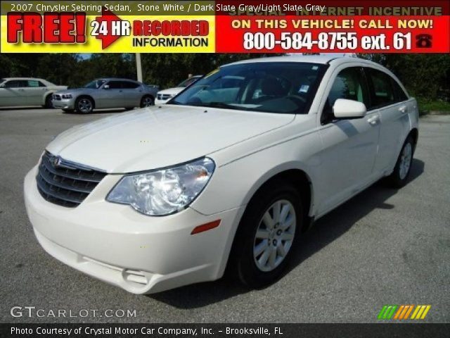 2007 Chrysler Sebring Sedan in Stone White