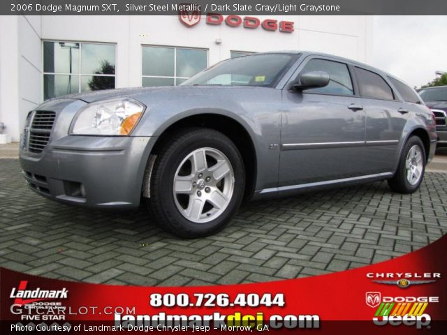 2006 Dodge Magnum SXT in Silver Steel Metallic
