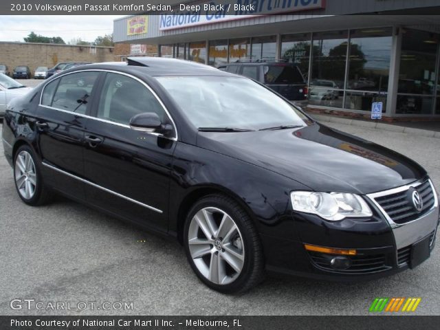 2010 Volkswagen Passat Komfort Sedan in Deep Black