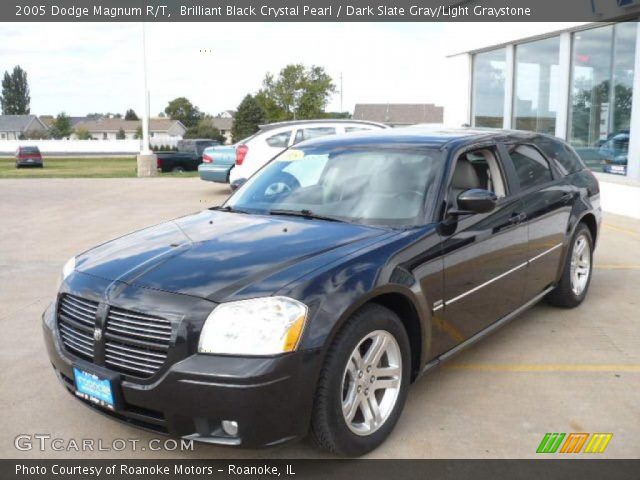 2005 Dodge Magnum R/T in Brilliant Black Crystal Pearl